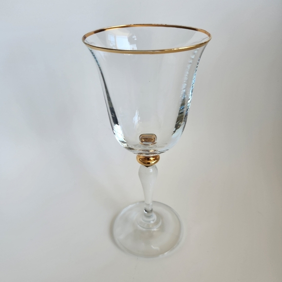 Pasabahce Turkey Gold Rimmed Wine Glasses Set of 4, 8 inch, Clear/Gold - Picture 7 of 8